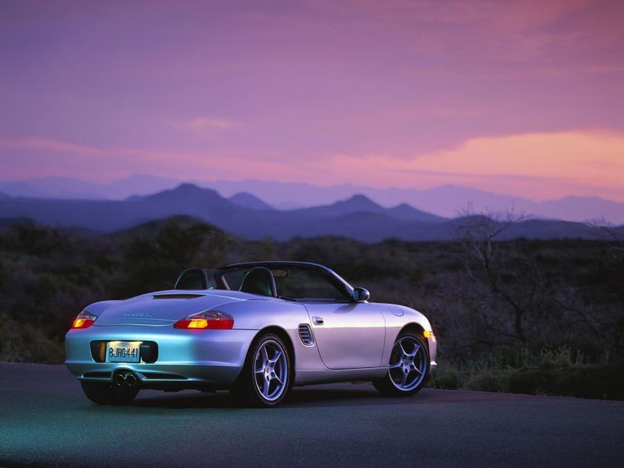  Porsche Boxster S 2004 года  (фото 8 из 11)